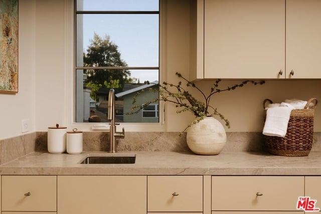 4534 Ethel Avenue, Studio City, CA 91604 — photo 38 of 43
