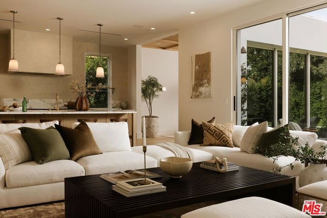 4534 Ethel Avenue, Studio City, CA 91604 — photo 7 of 43