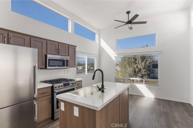 2548 Peck Road 12, Monrovia, CA 91016 — photo 3 of 22