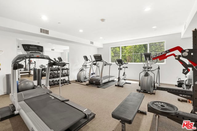 4240 Laurel Canyon Boulevard 105, Studio City, CA 91604 — photo 19 of 21