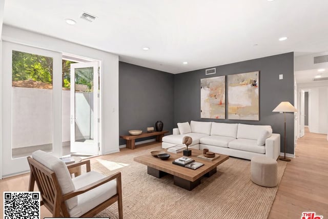 4240 Laurel Canyon Boulevard 105, Studio City, CA 91604 — photo 4 of 21