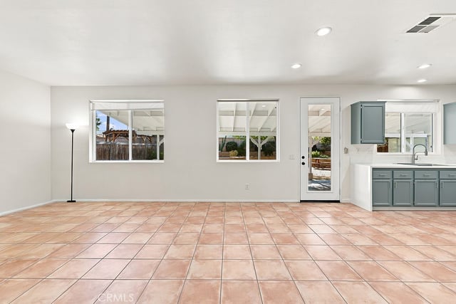 38519 37th E, Palmdale, CA 93550 — photo 13 of 60