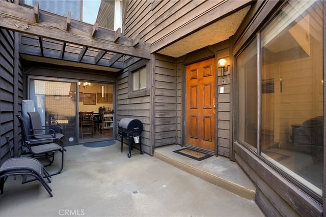 15050 Sherman 180, Los Angeles, CA 91405 — photo 2 of 32