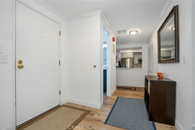 15050 Sherman 180, Los Angeles, CA 91405 — photo 3 of 32