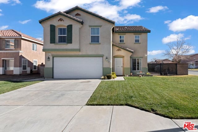 45064 E 18th Street, Lancaster, CA 93535 — photo 2 of 30