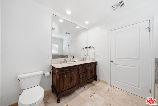 722 S Oxford Avenue 305, Los Angeles, CA 90005 — photo 22 of 30