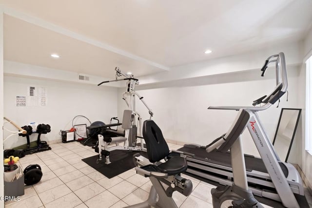 110 N Everett 103, Glendale, CA 91206 — photo 14 of 17