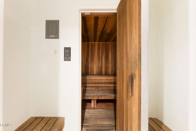 110 N Everett 103, Glendale, CA 91206 — photo 15 of 17