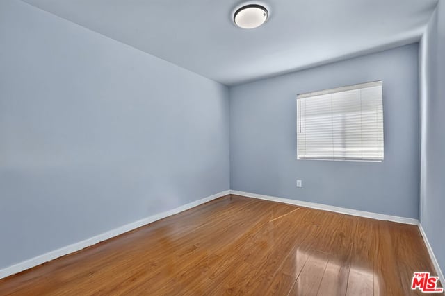 14618 Gilmore Street 4, Los Angeles, CA 91411 — photo 14 of 32