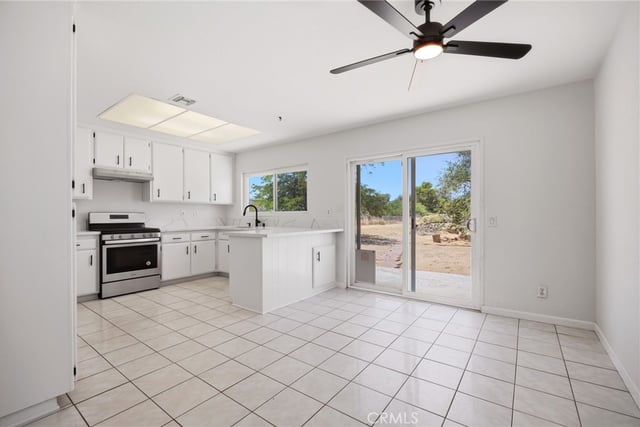 43429 51st Street W, Quartz Hill, CA 93536 — photo 10 of 44