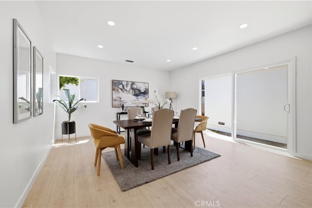 7446 Dempsey Avenue, Lake Balboa, CA 91406 — photo 14 of 36