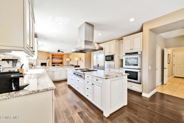3916 Eagle Flight Drive, Simi Valley, CA 93065 — photo 6 of 30