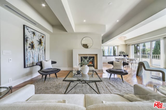 339 N Palm Drive 201, Beverly Hills, CA 90210 — photo 2 of 35
