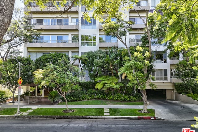 339 N Palm Drive 201, Beverly Hills, CA 90210 — photo 29 of 35