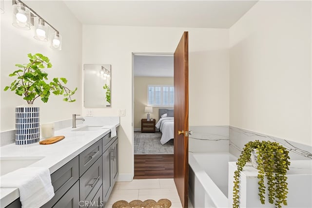 1539 N Laurel Avenue 202, Los Angeles, CA 90046 — photo 13 of 35