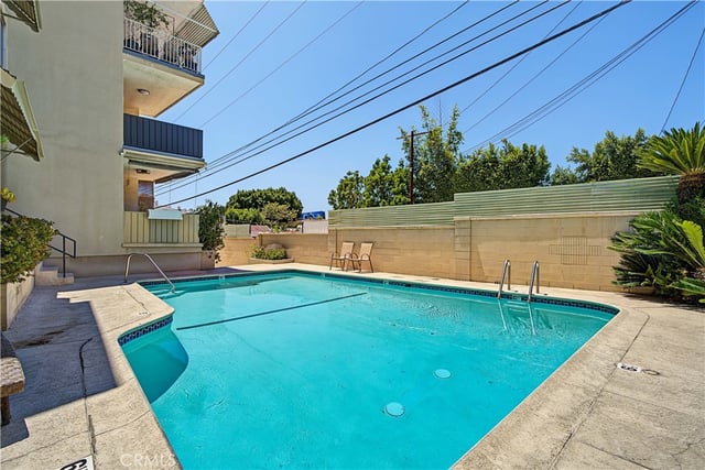 1539 N Laurel Avenue 202, Los Angeles, CA 90046 — photo 21 of 35