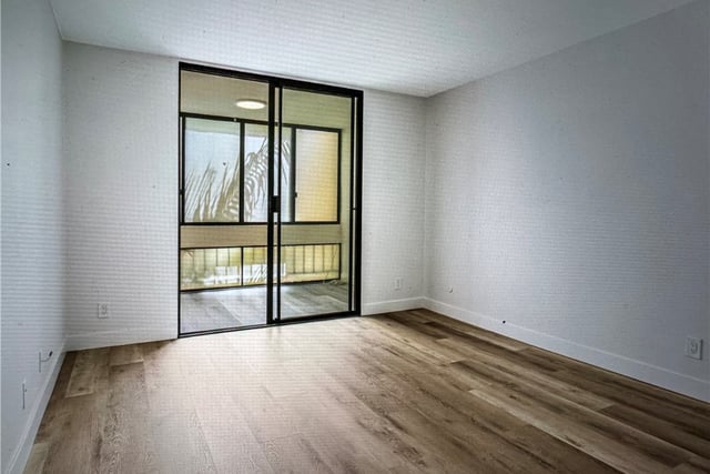 750 N Kings 105, West Hollywood, CA 90069 — photo 13 of 20