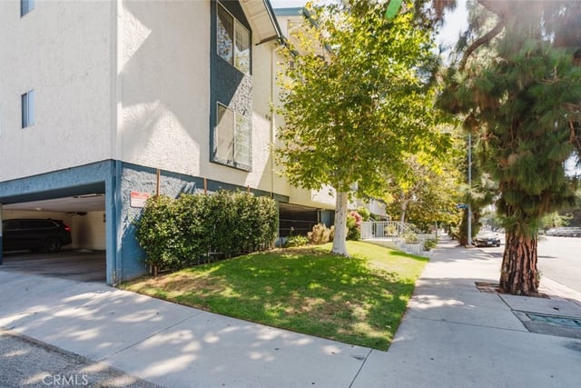 21529 Saticoy Street 217, Canoga Park, CA 91304 — photo 7 of 56