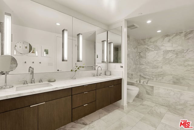 1705 Ocean Avenue 311, Santa Monica, CA 90401 — photo 17 of 37