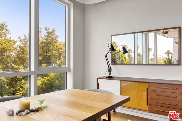 1705 Ocean Avenue 311, Santa Monica, CA 90401 — photo 4 of 37