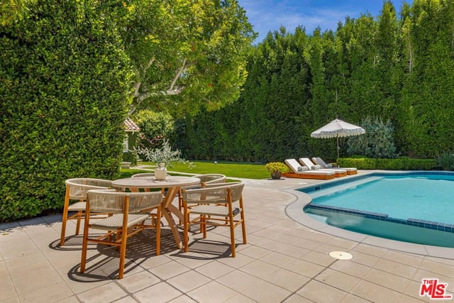 612 Lorraine Boulevard, Los Angeles, CA 90005 — photo 37 of 48
