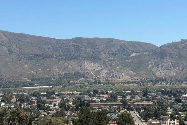 657 Dana Drive, Santa Paula, CA 93060 — photo 9 of 58
