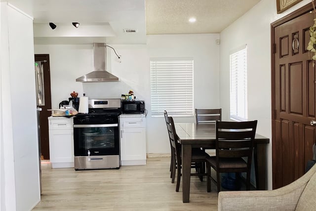 13329 Herron Street, Sylmar, CA 91342 — photo 6 of 12