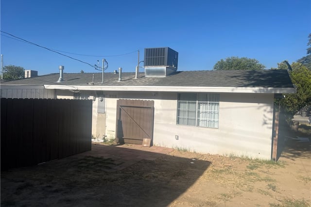 38657 Lilacview, Palmdale, CA 93550 — photo 10 of 11