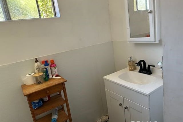 22107 Barbacoa, Saugus, CA 91350 — photo 27 of 39