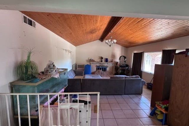 22107 Barbacoa, Saugus, CA 91350 — photo 9 of 39