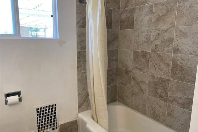 3354 Virginia Avenue, Santa Monica, CA 90404 — photo 24 of 30