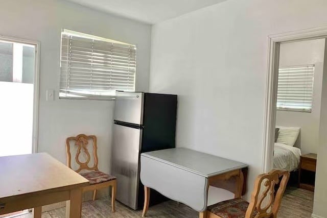 3354 Virginia Avenue, Santa Monica, CA 90404 — photo 6 of 30