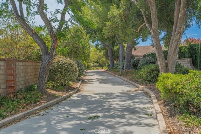 25557 Alesna, Valencia, CA 91355 — photo 35 of 45
