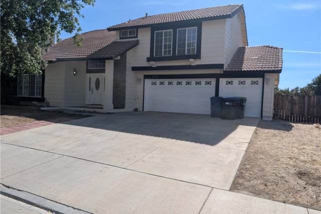37427 Greenwich Court, Palmdale, CA 93550 — photo 4 of 47