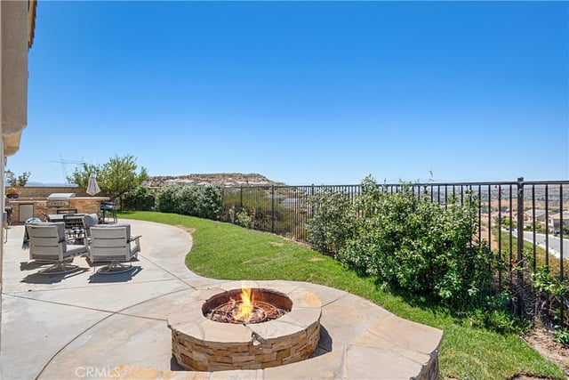 28060 Linda Lane, Saugus, CA 91350 — photo 6 of 47
