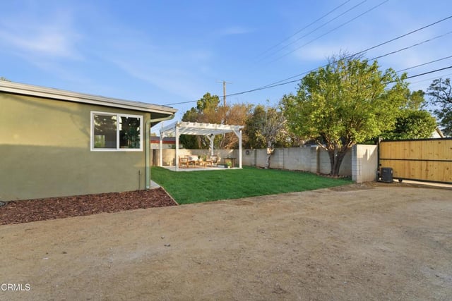 22718 Cantlay Street, Los Angeles, CA 91307 — photo 43 of 54
