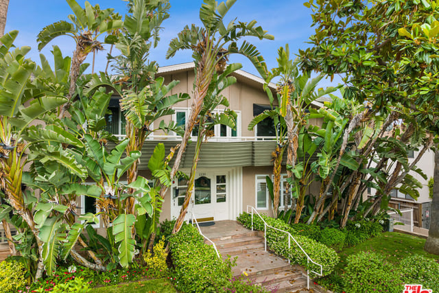 1330 N Crescent Heights Boulevard 16, West Hollywood, CA 90046 — photo 32 of 33