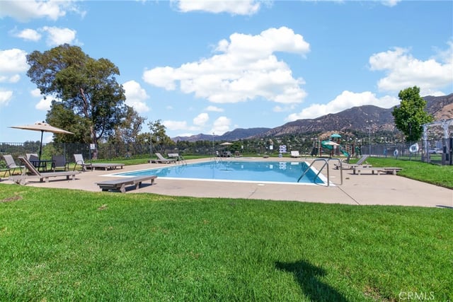 13691 Gavina 412, Sylmar, CA 91342 — photo 40 of 43