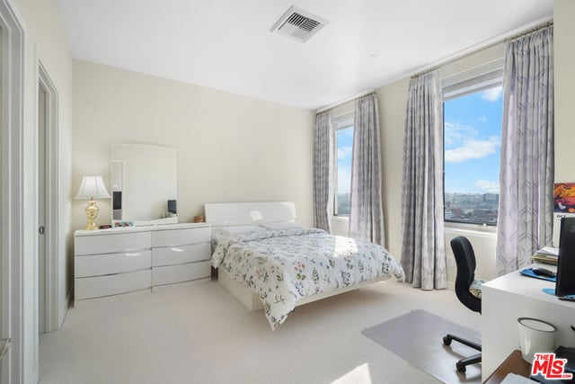 3810 Wilshire Boulevard 712, Los Angeles, CA 90010 — photo 2 of 27