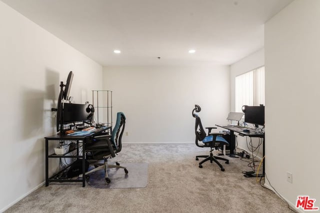 1731 Barry Avenue 214, Los Angeles, CA 90025 — photo 20 of 28
