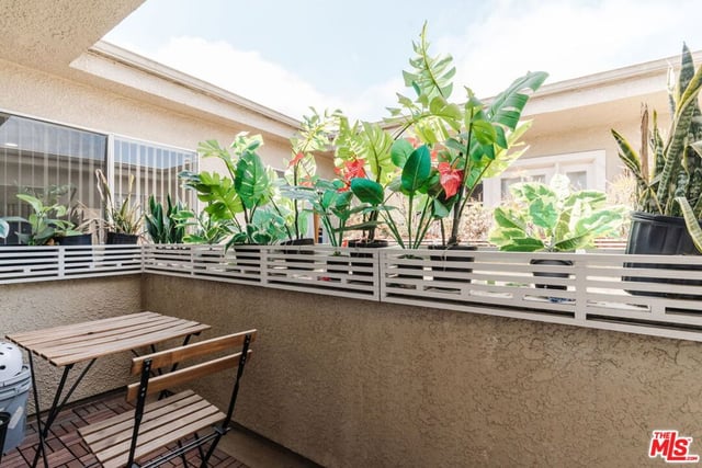 1731 Barry Avenue 214, Los Angeles, CA 90025 — photo 24 of 28