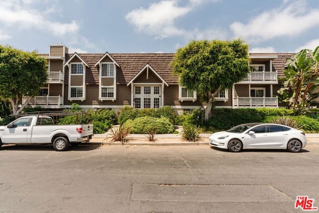1731 Barry Avenue 214, Los Angeles, CA 90025 — photo 28 of 28