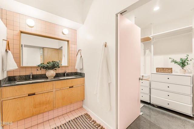 510 S Hewitt Street 107, Los Angeles, CA 90013 — photo 45 of 64