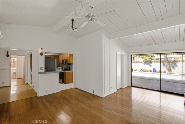 8636 Ranchito, Panorama City, CA 91402 — photo 10 of 31
