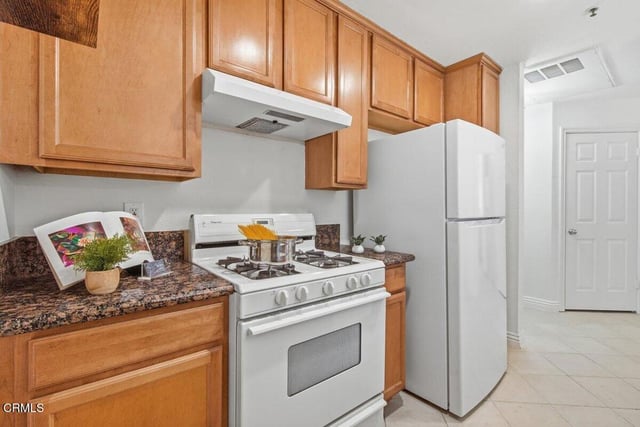 501 E Del Mar Boulevard 302, Pasadena, CA 91101 — photo 21 of 28