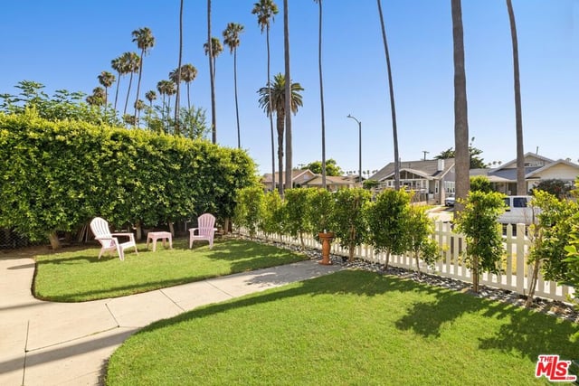 4820 S Van Ness Avenue, Los Angeles, CA 90062 — photo 15 of 21