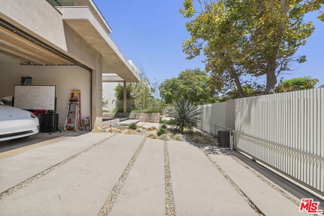 513 N Martel Avenue, Los Angeles, CA 90036 — photo 62 of 64