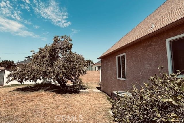 6014 Hereford, Los Angeles, CA 90022 — photo 4 of 9