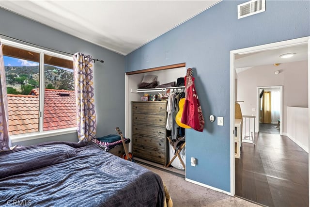 19322 Old Friend Road, Canyon Country, CA 91351 — photo 11 of 29
