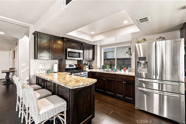 19322 Old Friend Road, Canyon Country, CA 91351 — photo 8 of 29